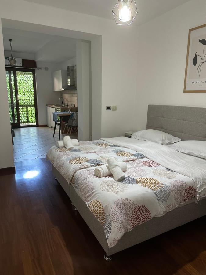 City Center Shkodra B&B Exterior foto